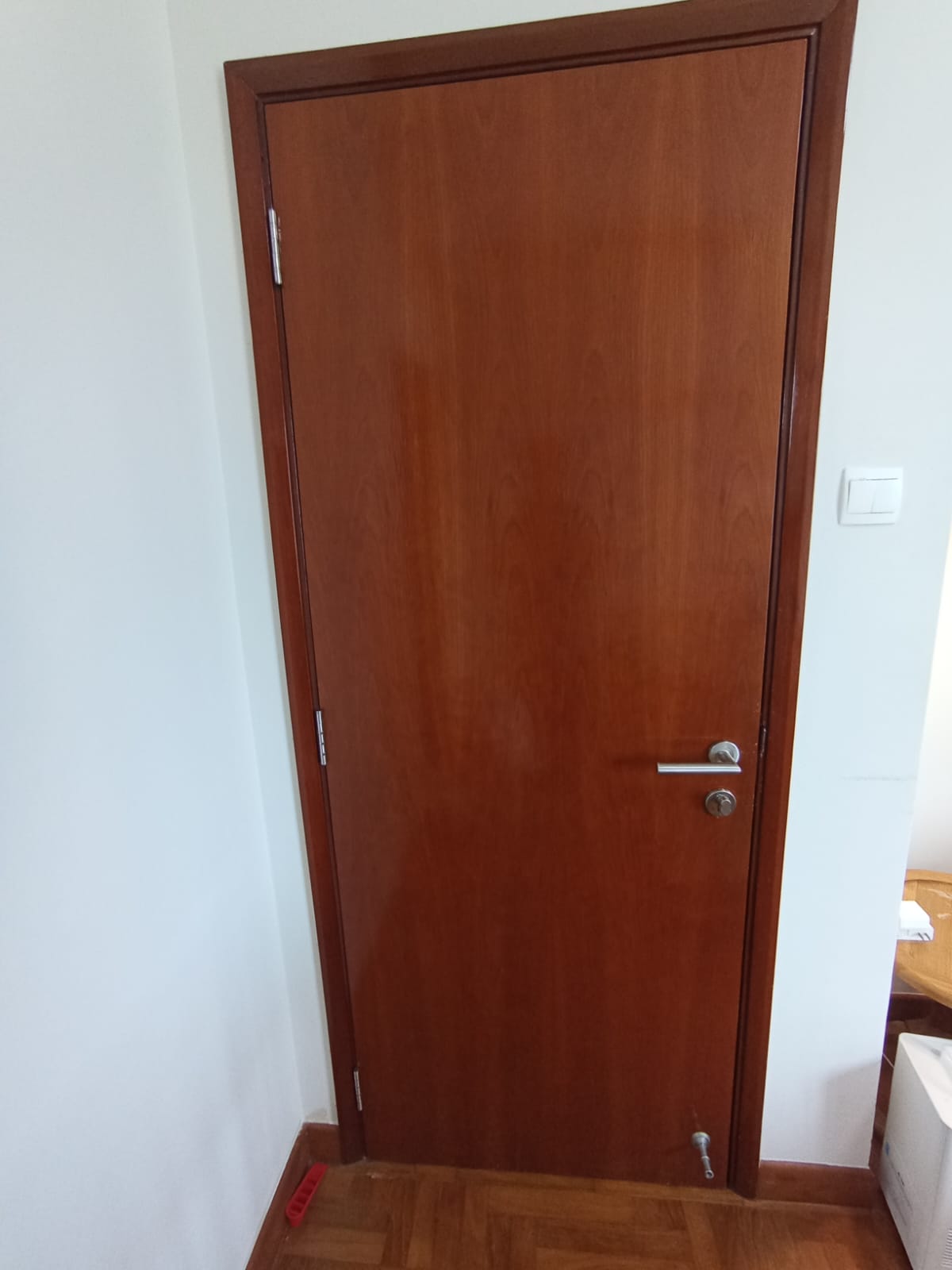 Professional Door Repair Service in Singapore – Tasfia Engineering & Construction Pte Ltd